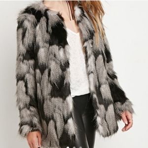 Forever 21 fun faux fur jacket in sz. M